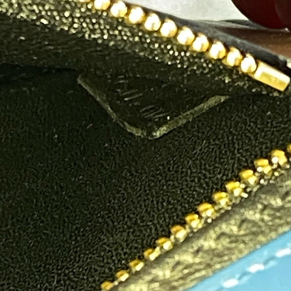 Celine Small Trapeze Bag In Smooth Calfskin - Picture 11 of 11